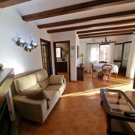A 700m De La Playa Con Piscina Privada - Hisp-236-183 * Torroella de Montgrí