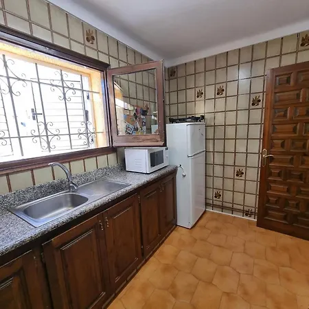 A 700m De La Playa Con Piscina Privada - Hisp-236-183 * Torroella de Montgrí