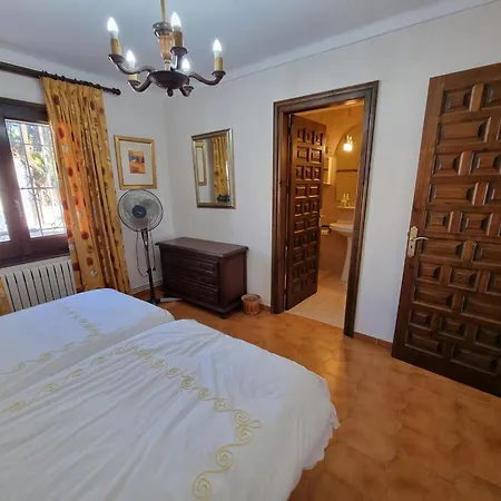 Сasa de vacaciones A 700m De La Playa Con Piscina Privada - Hisp-236-183 *